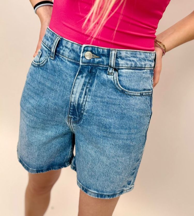 JDYLARISA HW SHORTS DNM 177934 Light Bl