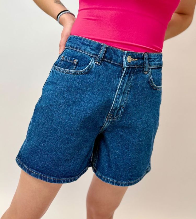 JDYLARISA HW SHORTS DNM 179695 Medium B